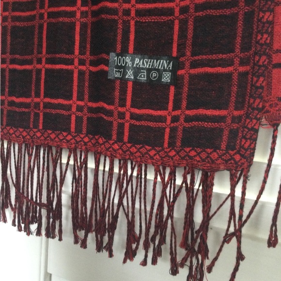 Pashmina Red/Black Scarf/Wrap - Picture 3 of 9